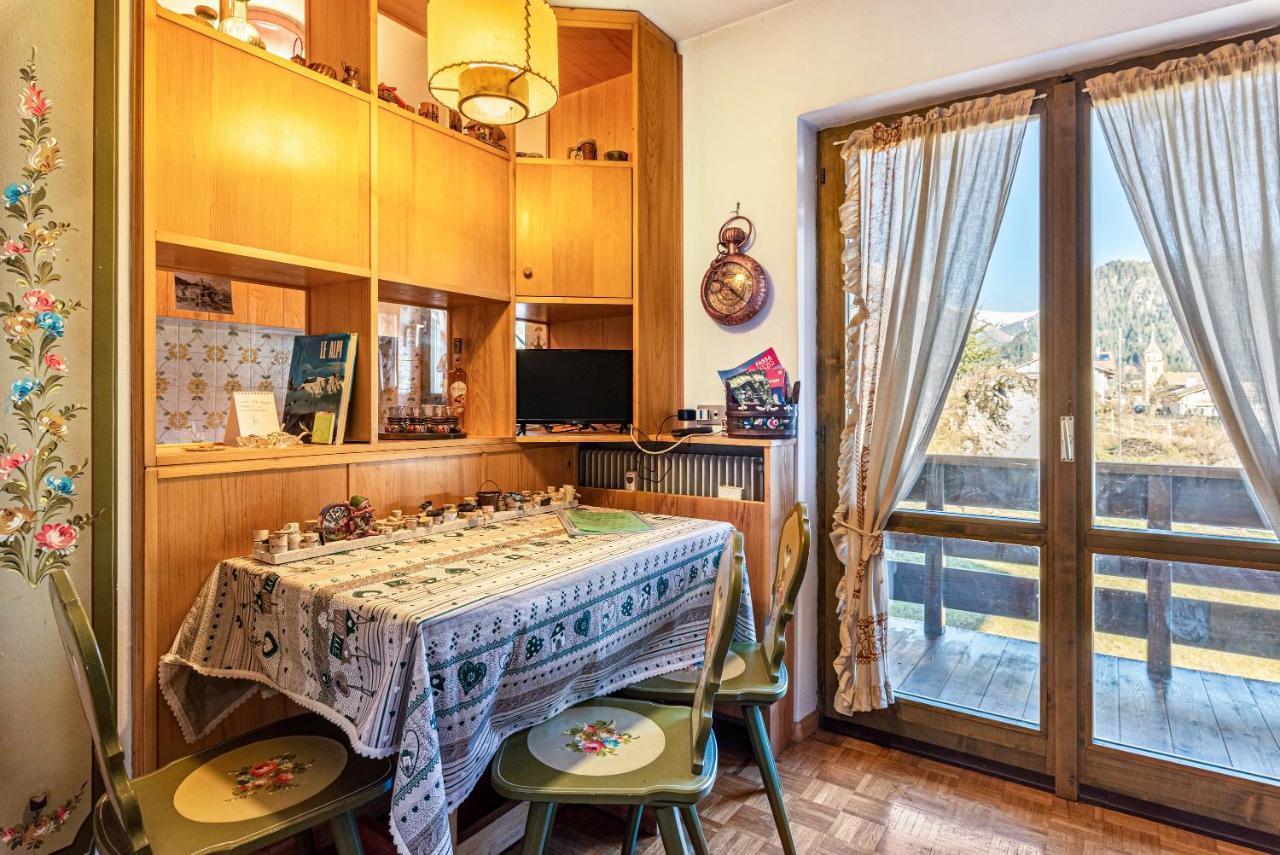 Ciasa Apelli Apartment Pozza di Fassa Exterior foto