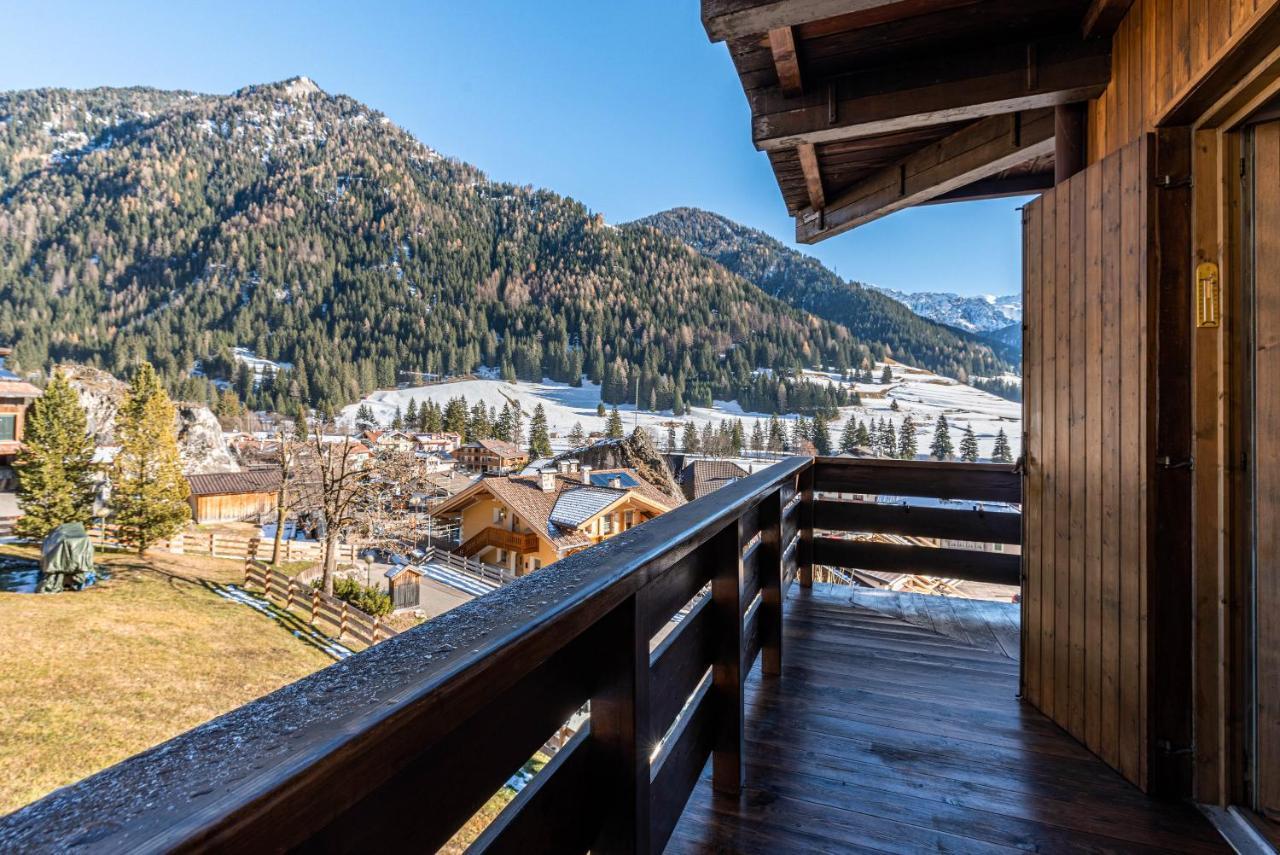 Ciasa Apelli Apartment Pozza di Fassa Exterior foto
