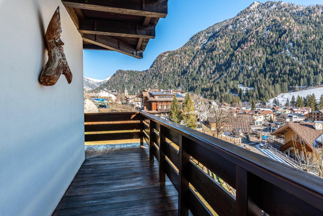 Ciasa Apelli Apartment Pozza di Fassa Exterior foto